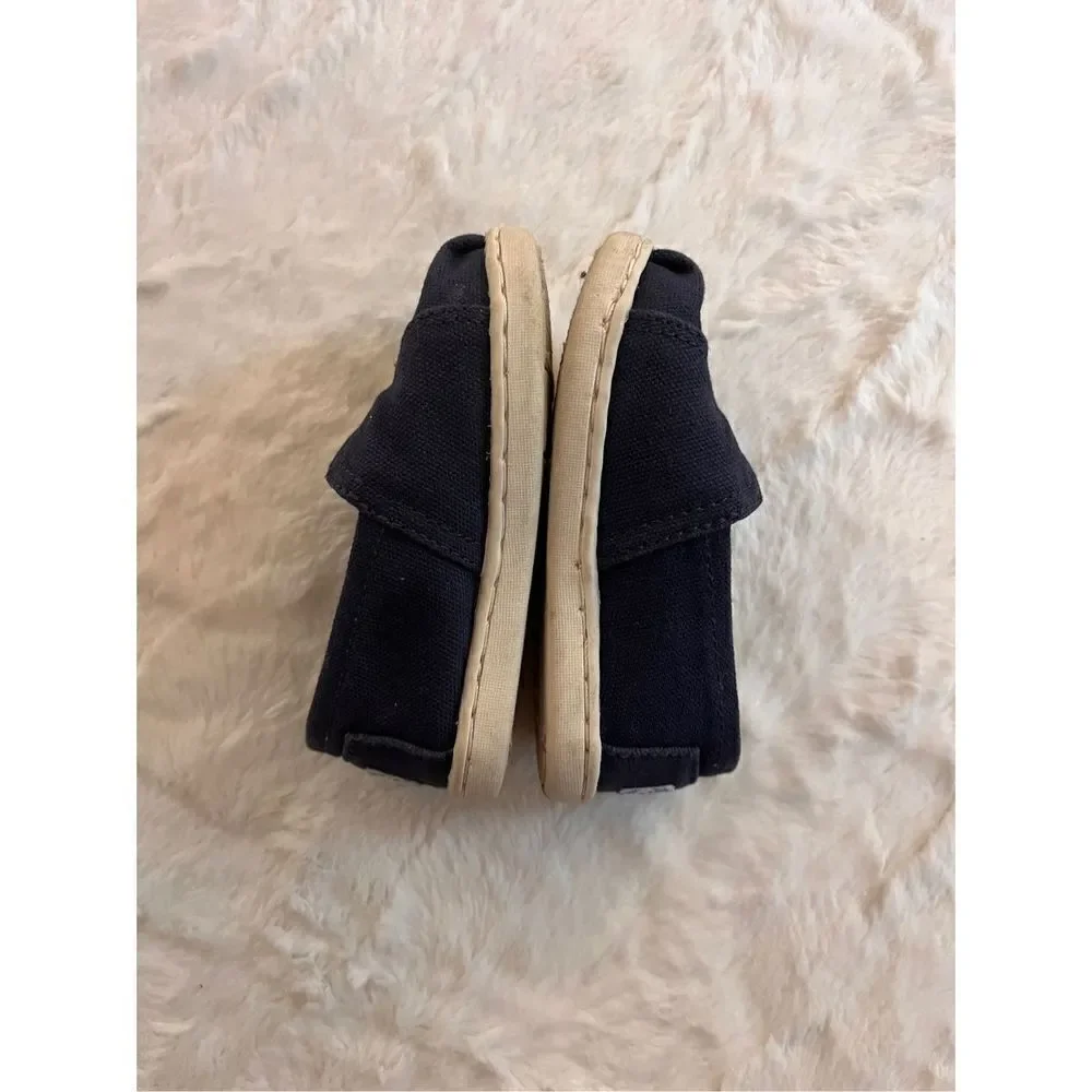Toms Toddler Size 5C